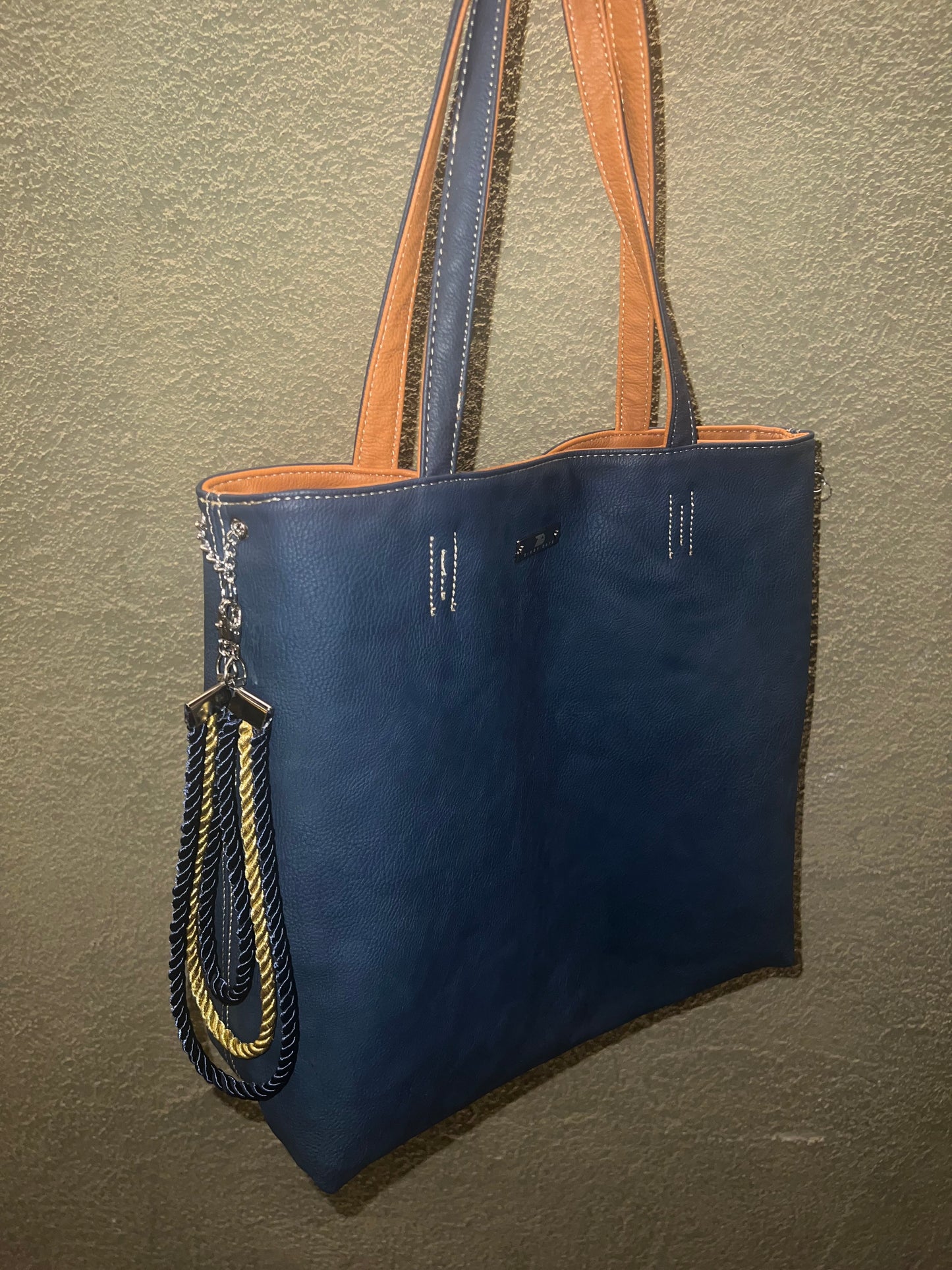 Reversible (Orange/Blue) - tote bag