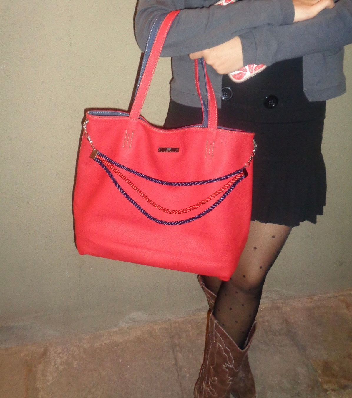 Reversible (Red/Blue) - tote bag